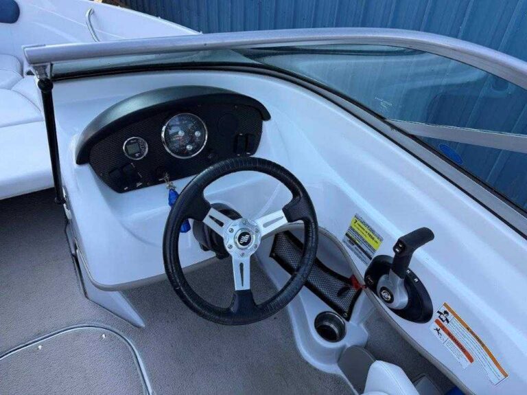 2011 Four Winns H180 OB US-PFWMG046A111 [photo 13]